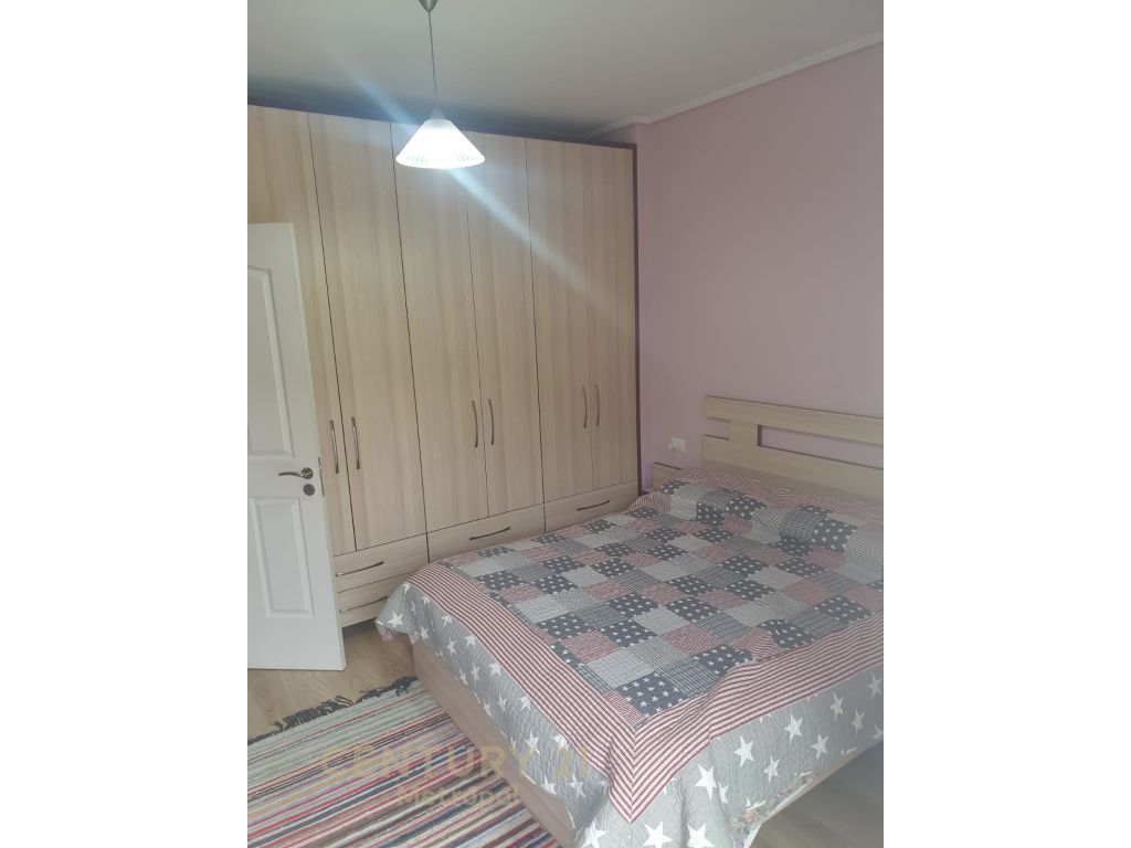 Foto e Apartment në shitje kopshti zologjik, rruga peti, Tiranë