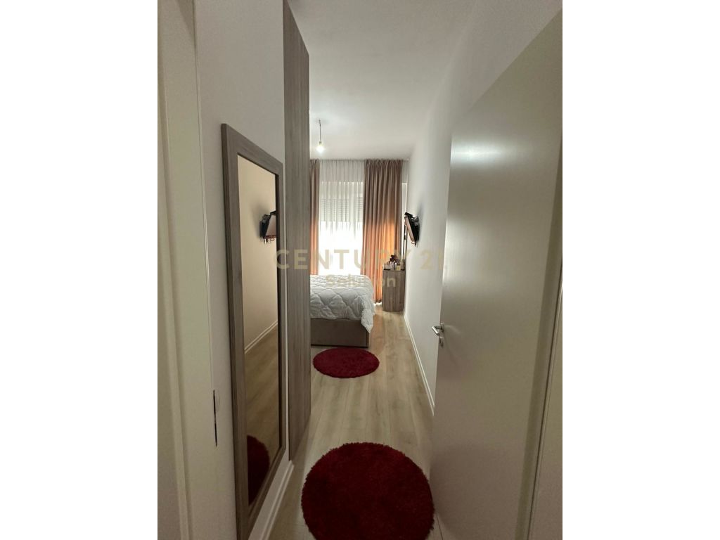 Foto e Apartment në shitje 21 dhjetori, rruga artan lenja, Tiranë