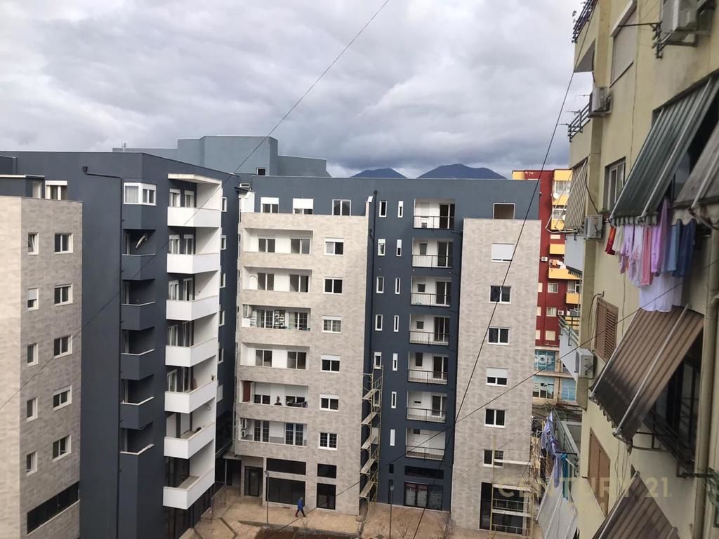 Foto e Apartment në shitje brryli, Tiranë