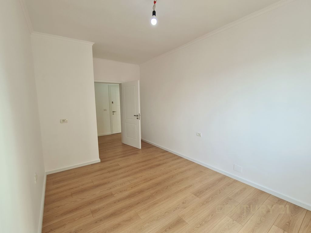 Foto e Apartment në shitje rruga medreseja e tiranes, rruga e dibres, Tiranë