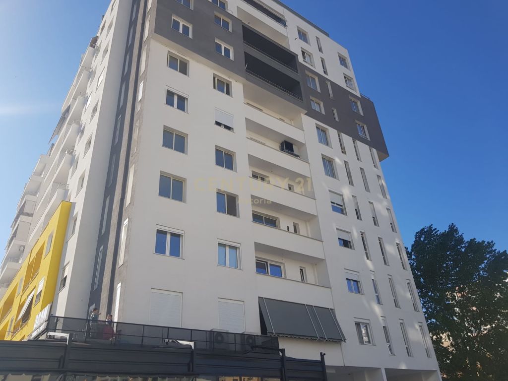 Foto e Apartment në shitje rruga benjamin kruta , Tiranë