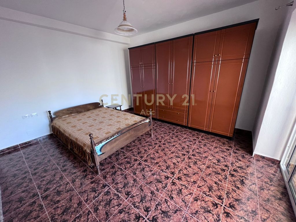 Foto e Apartment me qëra Korçë, Rr. 1 Maji