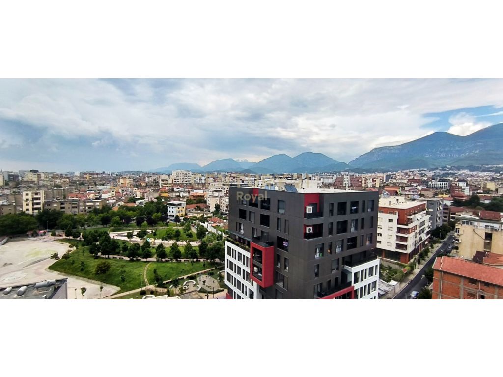 Foto e Apartment në shitje rruga tregu elektrik , Tiranë