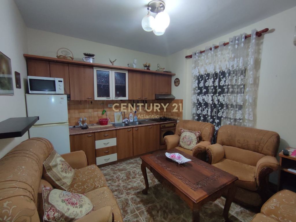 Foto e Apartment me qëra Muzeu I Deshmoreve, Durrës