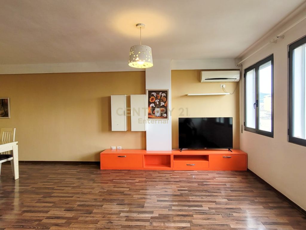 Foto e Apartment në shitje rruga ish blloku , rruga ish blloku, Tiranë