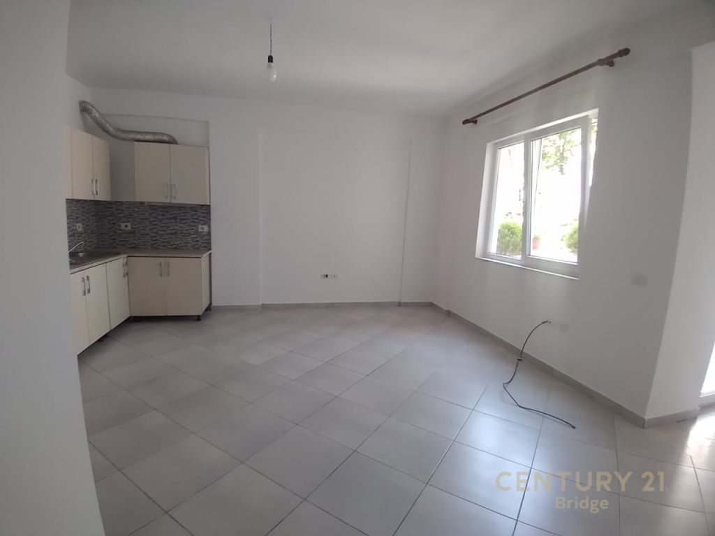 Foto e Apartment në shitje rruga liqeni i thate , Tiranë