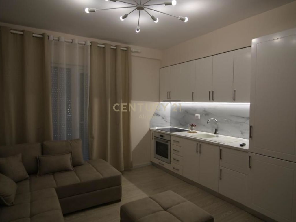 Foto e Apartment me qëra Rruga e Kavajës, Tiranë