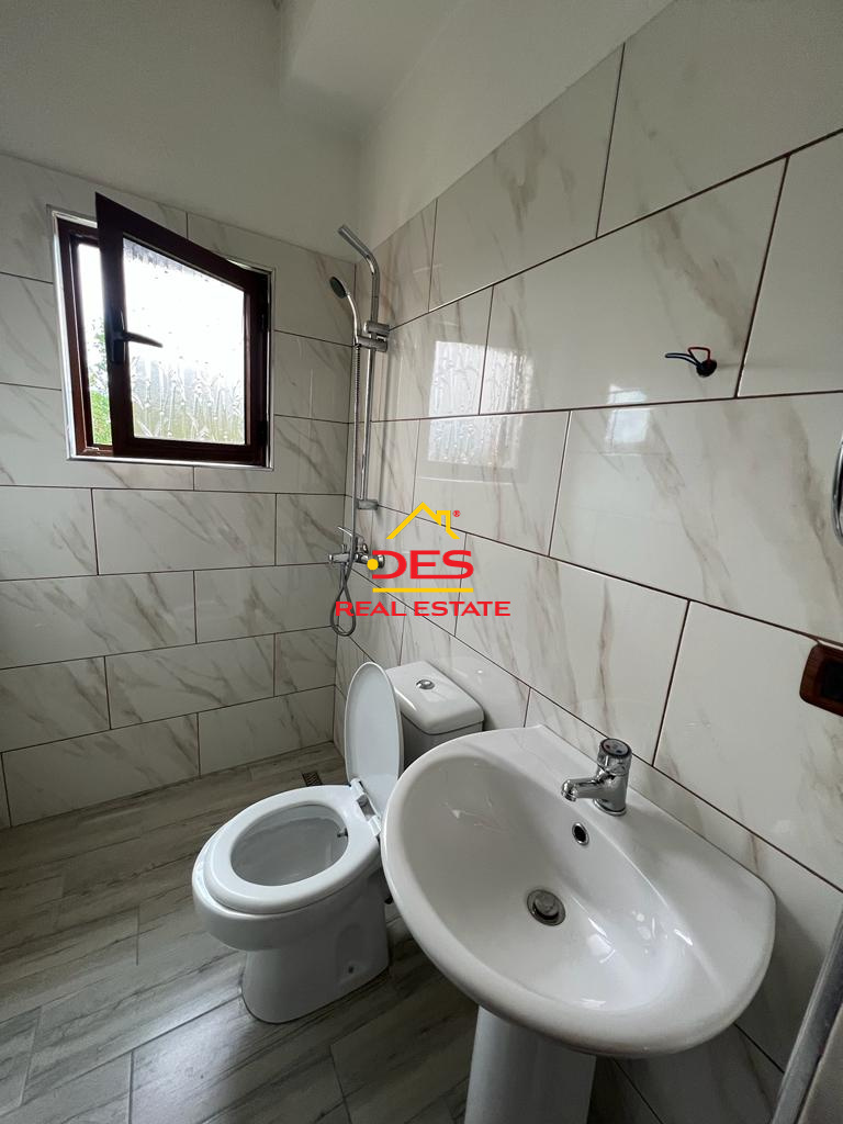 Foto e Shtëpi private me qëra SAUK, Tirane, Tiranë