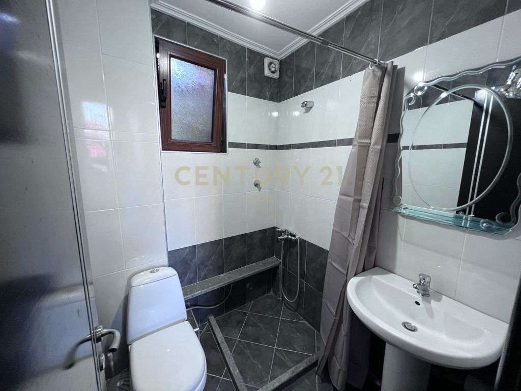 Foto e Apartment me qëra Bulevard Republika, Korçë