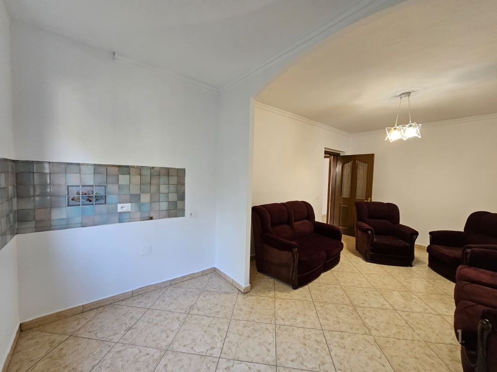 Foto e Apartment në shitje rruga kongresi i manastirit , rruga kongrei i manastirit , Tiranë