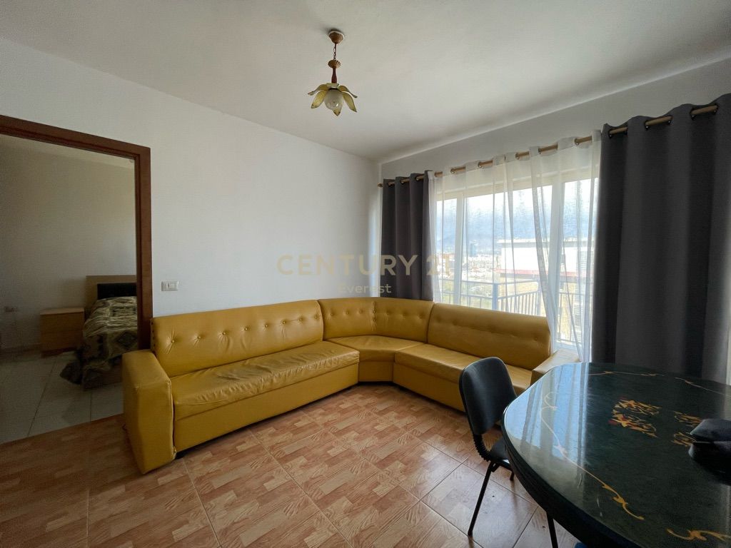 Foto e Apartment me qëra ISH FUSHA E AVIACIONIT, Tiranë