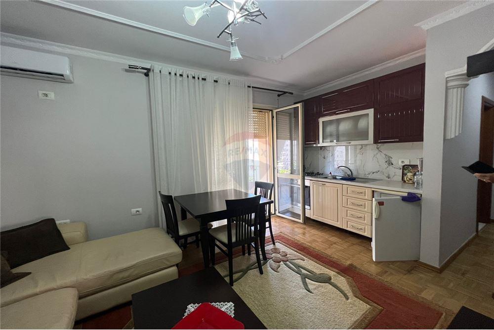 Foto e Apartment me qëra Vlorë