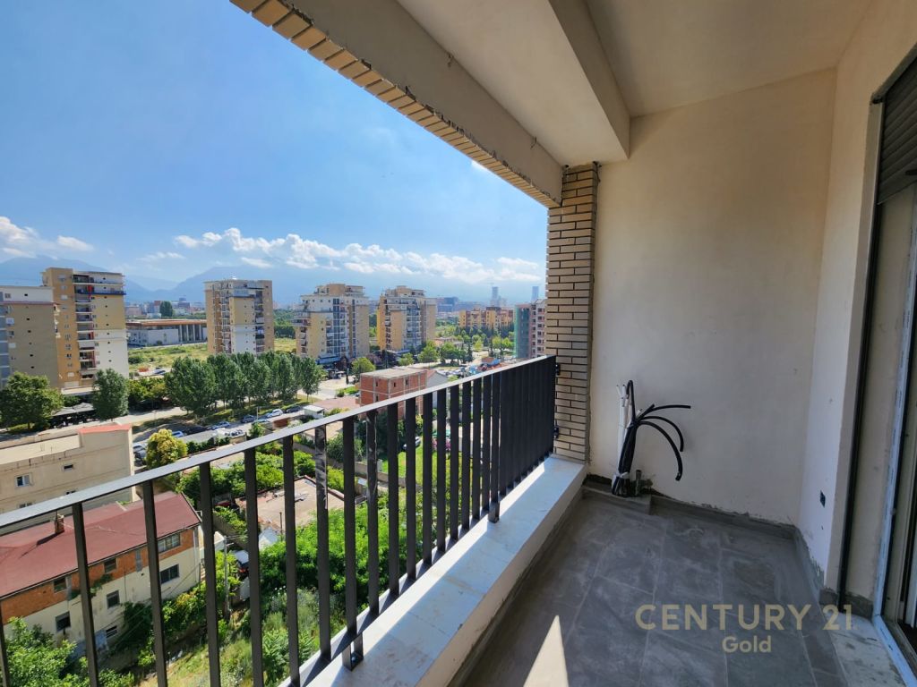 Foto e Apartment në shitje rruga ish fusha e aviacionit , Tiranë