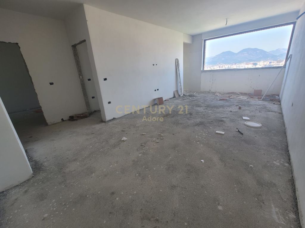 Foto e Apartment në shitje rruga e kavajes, Tiranë