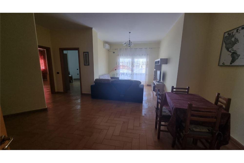 Foto e Apartment me qëra Bulevardi Ismail Qemali Prane Conad, Vlora, Vlorë