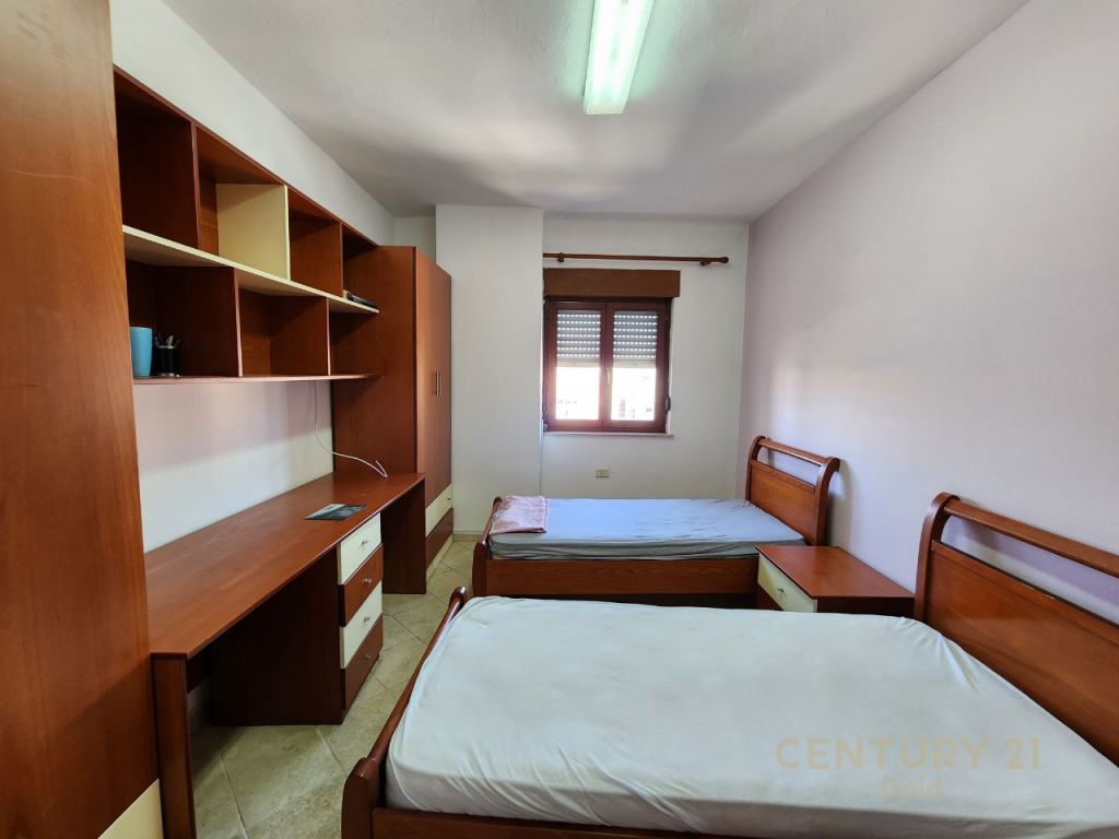 Foto e Apartment në shitje rruga qender , rruga 9 kateshet , Tiranë