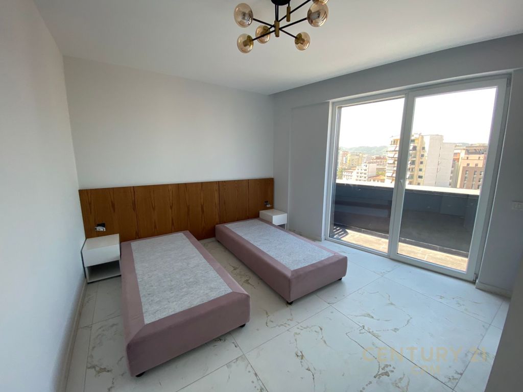 Rruga e Durrësit - photos