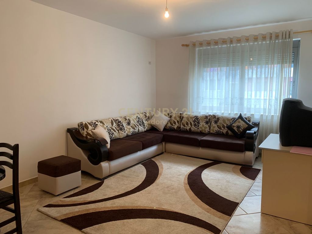 Foto e Apartment me qëra Yzberish, Rruga  Besim Alla, Tiranë