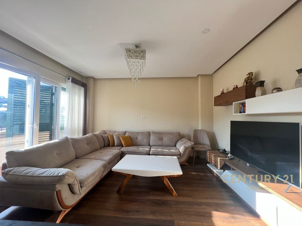 Foto e Apartment në shitje rruga liqeni i thate, Tiranë