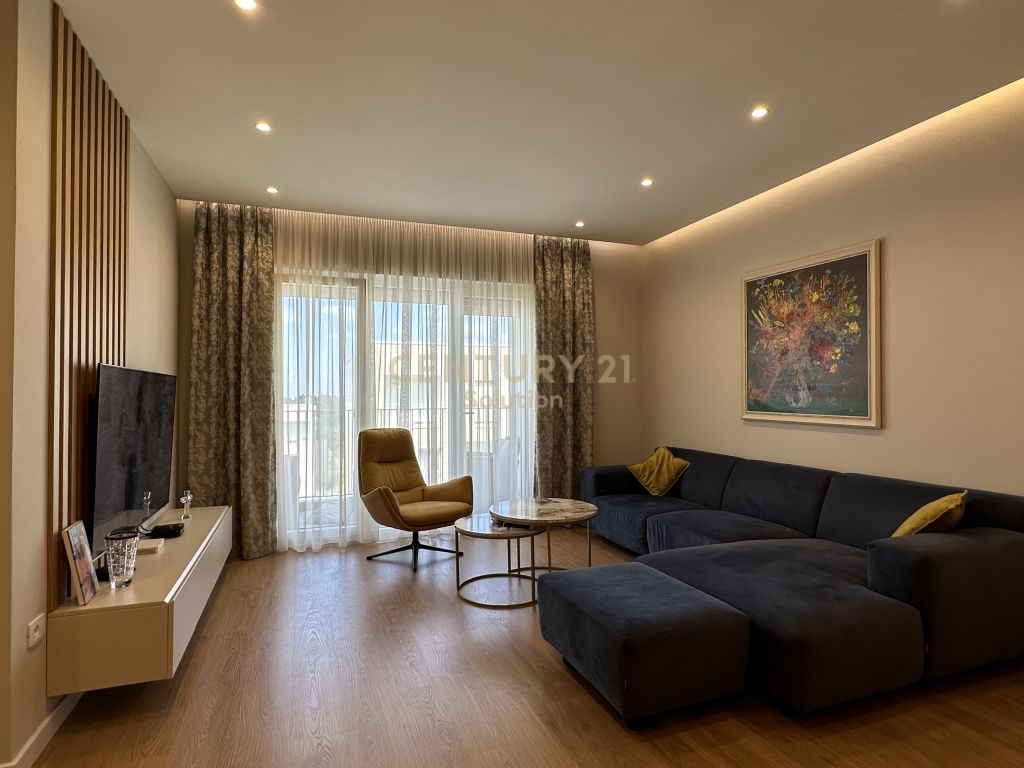 Foto e Parkim me qëra Liqeni i Thatë, Park Life Residence, Tiranë