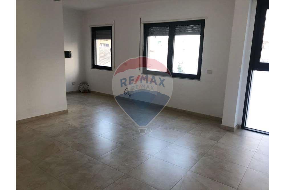 Foto e Apartment me qëra Qendër, Durrës