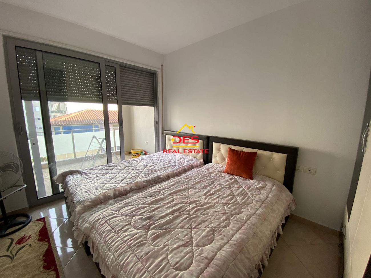 Foto e Apartment me qëra KOMUNËS SË PARISIT, Tirane, Tiranë