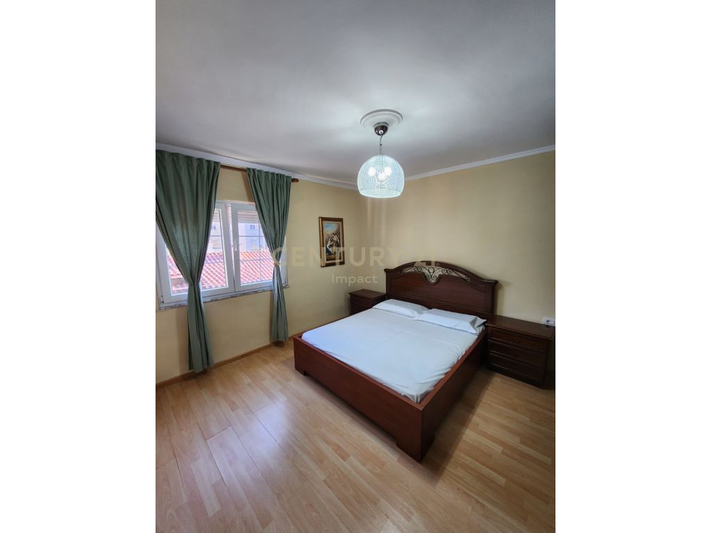 Foto e Apartment me qëra rruga ish restorant durresi, Tiranë