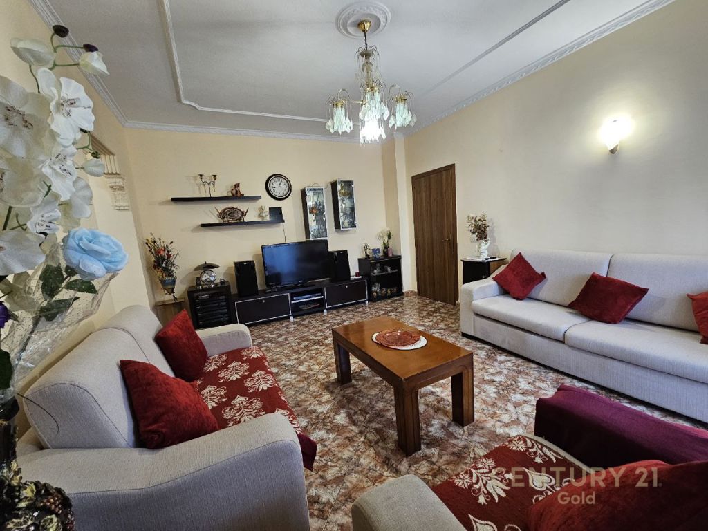 Foto e Apartment në shitje Myhedin Llagami, Tiranë