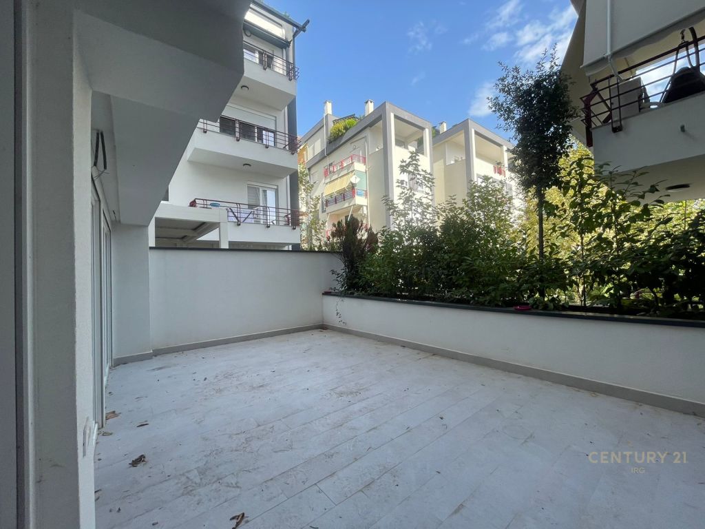 Foto e Apartment në shitje rruga liqeni i thate, Tiranë