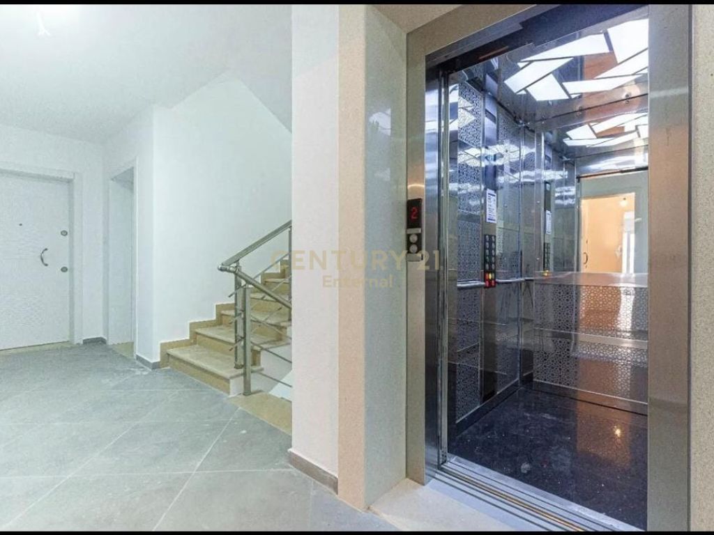 Foto e Apartment në shitje rruga elbasanit, Tiranë