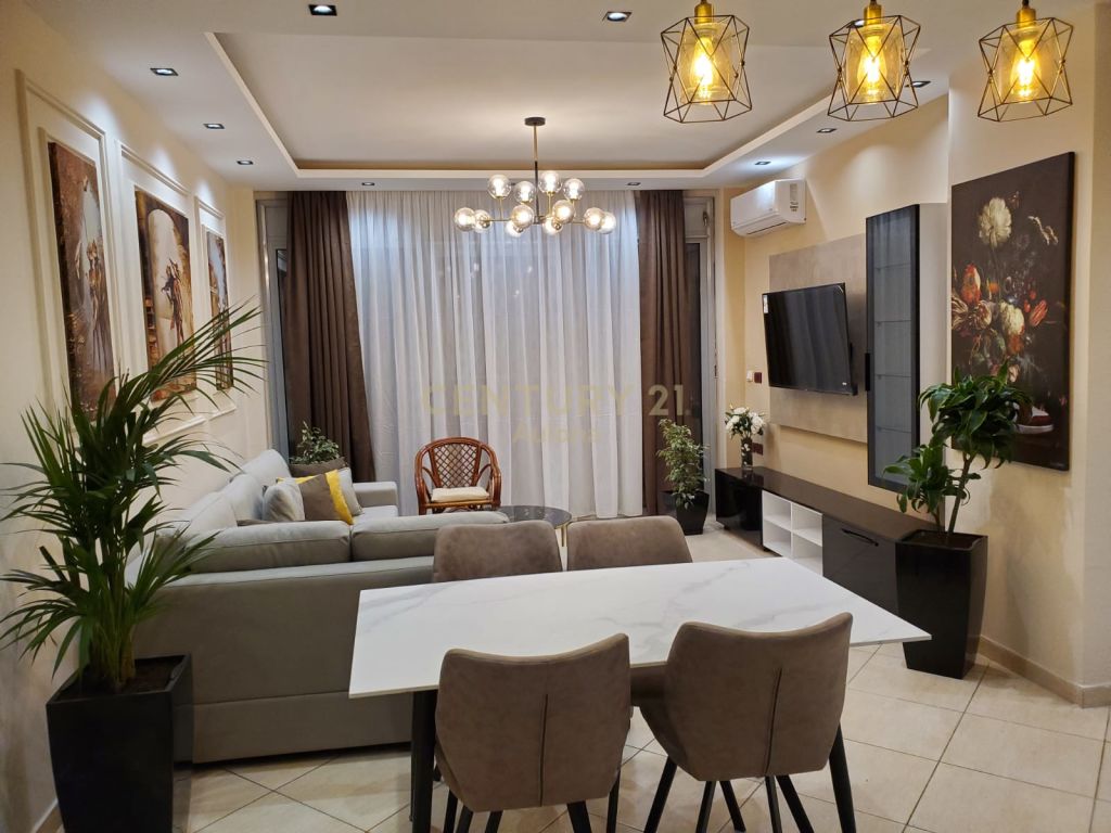 Foto e Apartment me qëra Lagjja Pavaresia, Bulevardi  Ismail Qemali, Vlorë