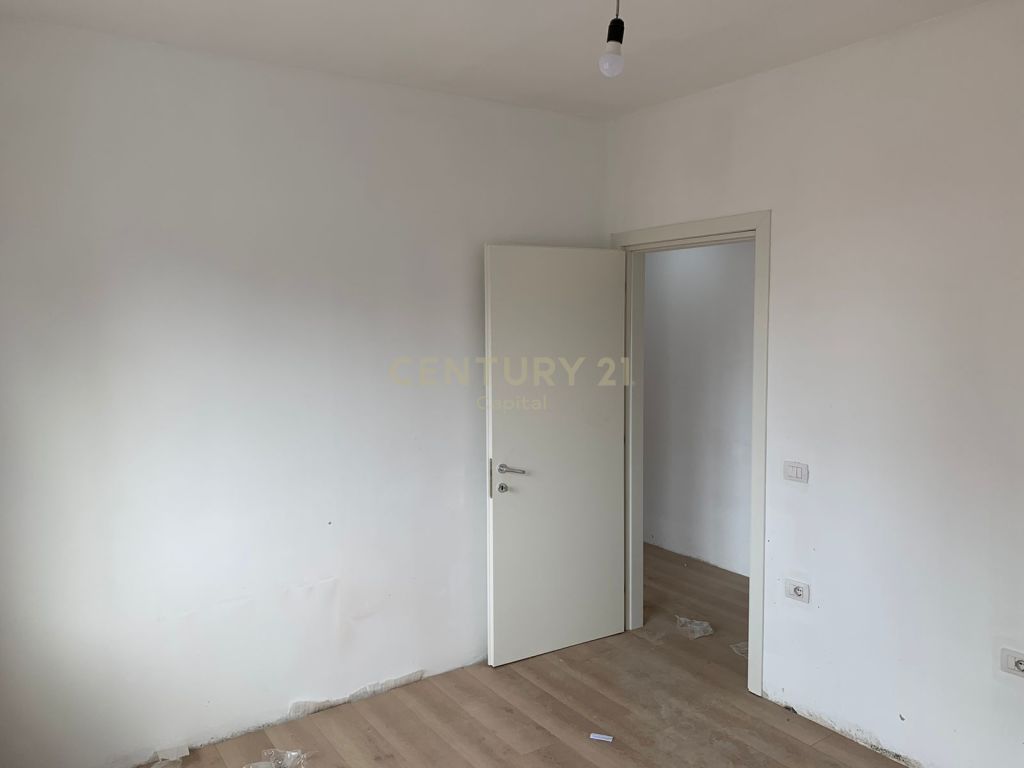 Foto e Apartment në shitje rruga benjamin kruta, Tiranë