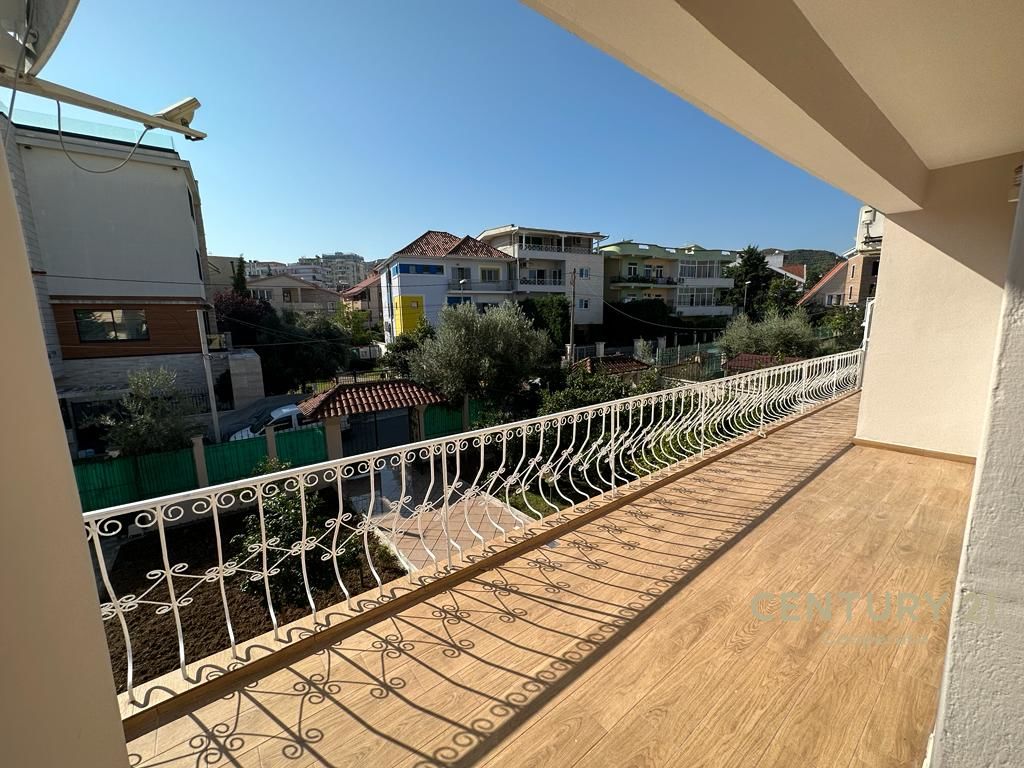 Foto e Vilë me qëra Selitë, Tiranë