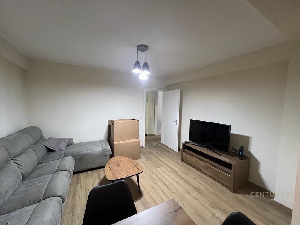 Foto e Apartment në shitje Sheshi Willson, Rruga Andon Zako Cajupi, Tiranë