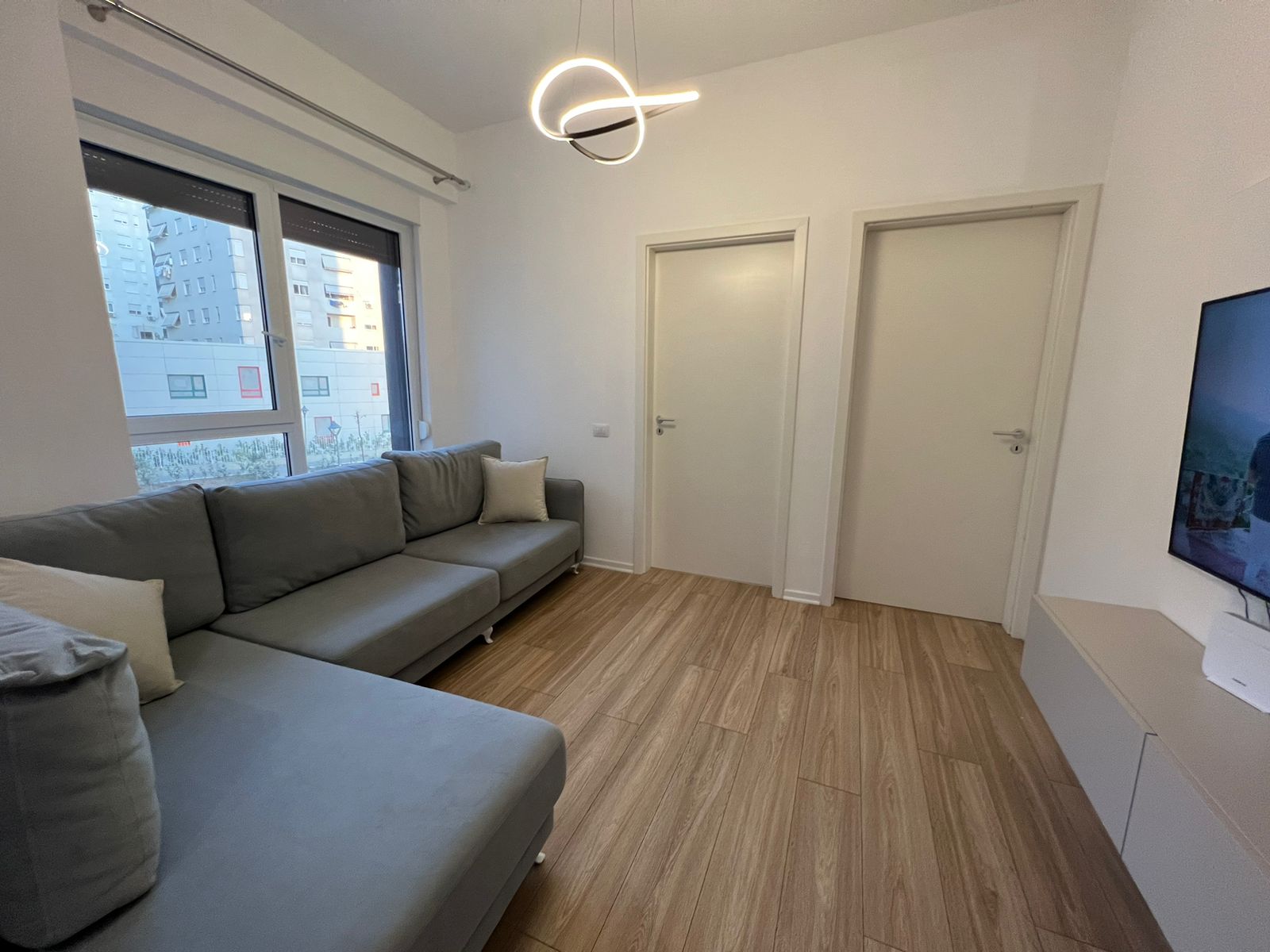 Foto e Apartment me qëra rruga artan lenja, Tiranë