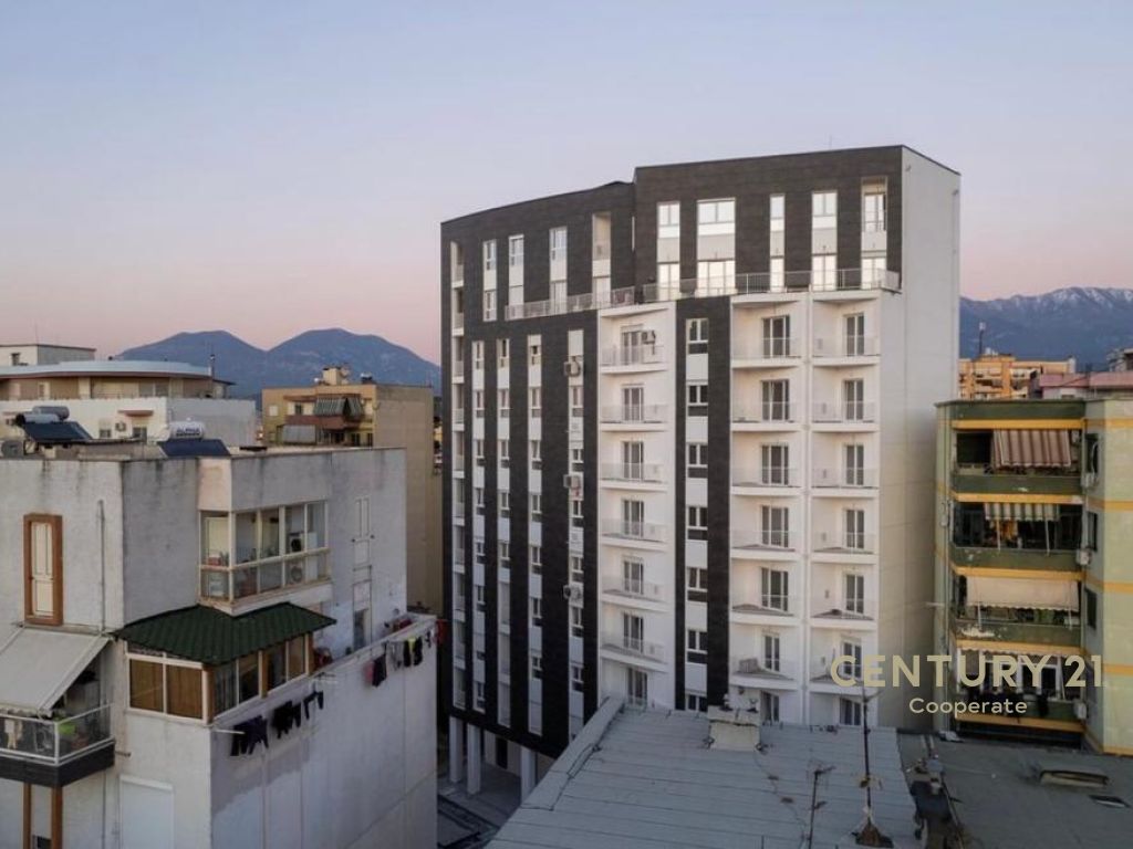 Foto e Apartment në shitje rruga barrikadave, Tiranë