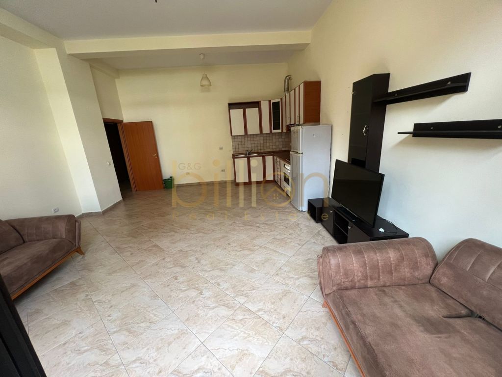 Foto e Zyrë me qëra Komuna e Parisit, Tirana, Albania, tirane, Tiranë