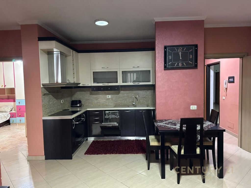 Foto e Apartment në shitje rruga selite, Tiranë