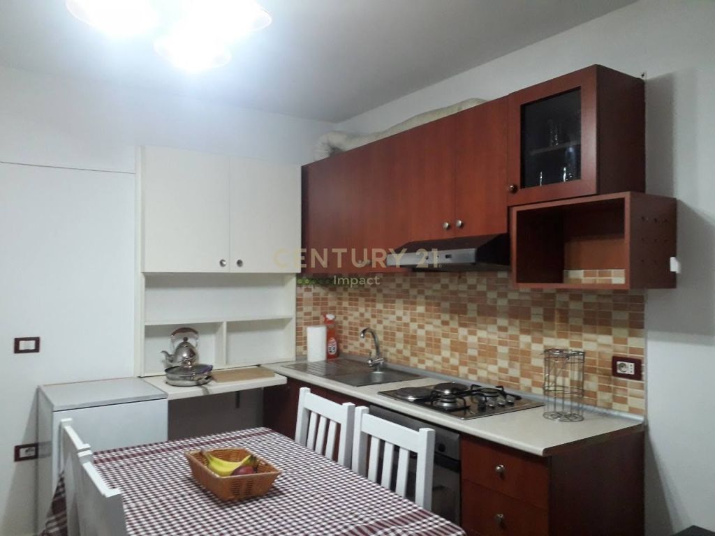 Foto e Apartment në shitje Sheshi Skënderbej (Qendër), Piazza, Tiranë