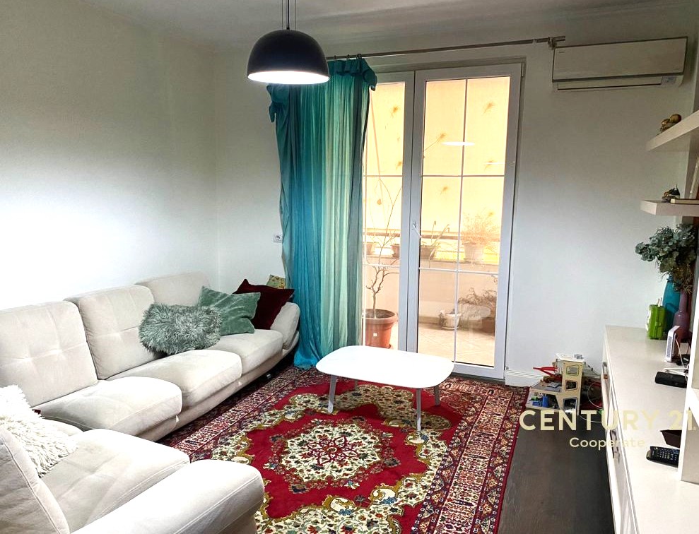 Foto e Apartment në shitje Komuna e Parisit, Rruga Komuna e Parisit, Tiranë