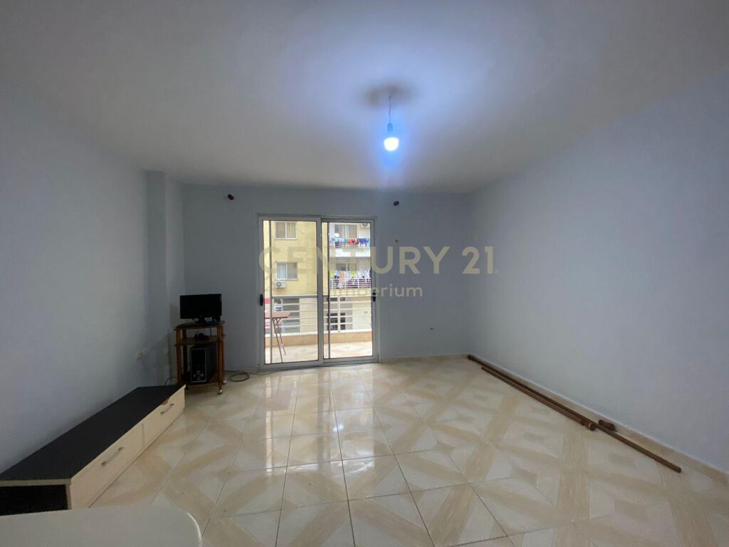 Foto e Apartment në shitje Pallatet Çabej, Tiranë