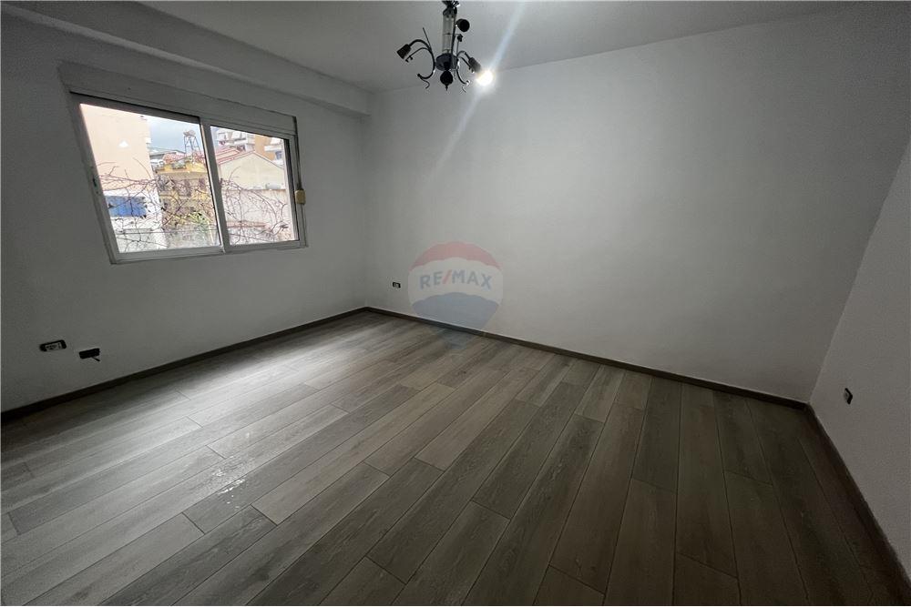 Foto e Apartment në shitje Rruga Fiqiri Muka, Vlorë
