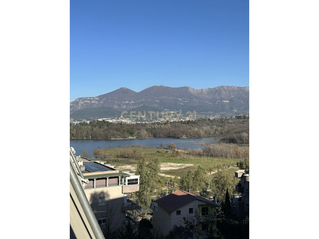 Foto e Apartment në shitje Liqeni i Thatë, Liqeni i Thate, Tiranë