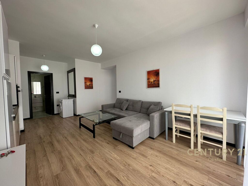 Foto e Apartment me qëra Astiri, Tiranë