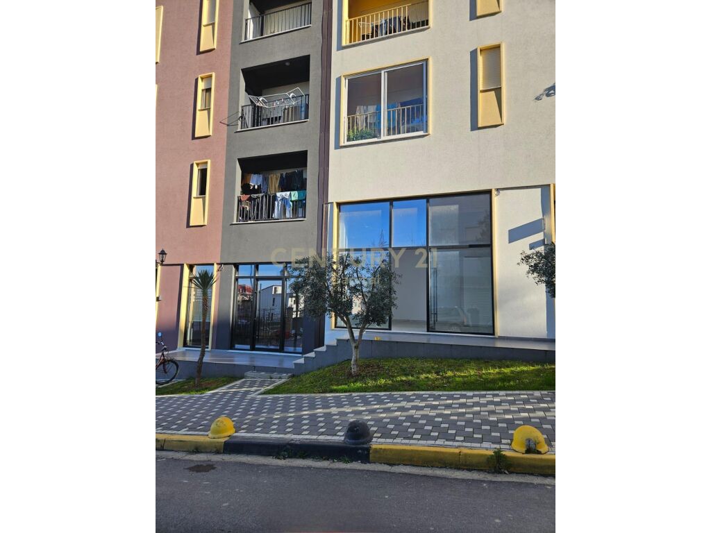 Foto e Ambient biznesi në shitje Selitë, Tiranë