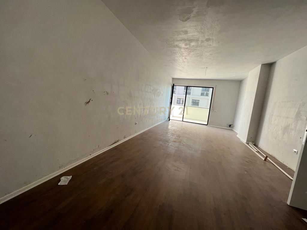 Foto e Apartment me qëra rruga kongresi i manastirit, Tiranë