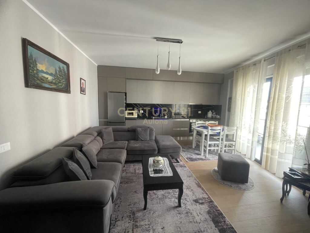 Foto e Apartment me qëra Transballkanike, Vlorë