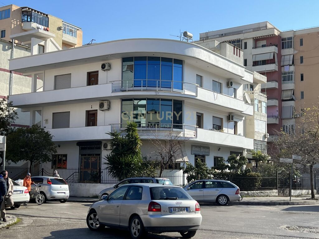 Foto e Hotel në shitje Cole, Vlorë