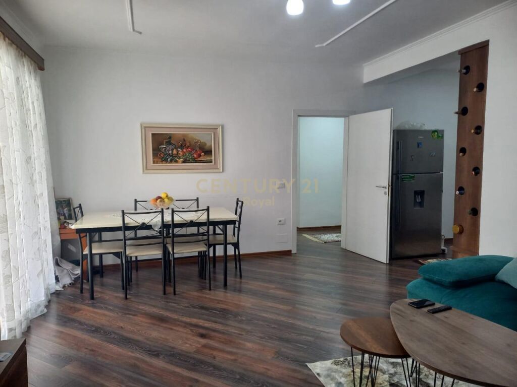 Foto e Apartment në shitje RRUGA FRESKU, Tiranë