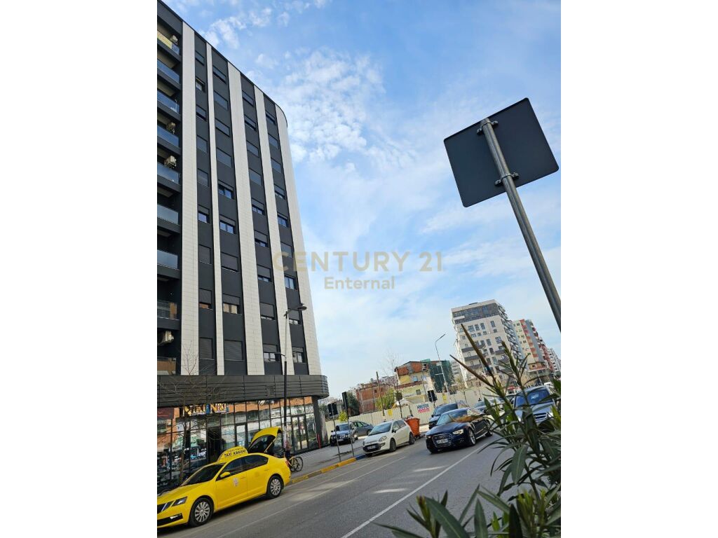 Foto e Apartment me qëra Astiri, Tiranë